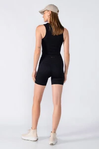 Conjunto cropped e short