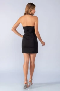 Vestido curto frente unica fivela