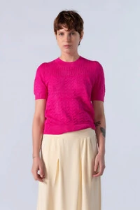 Blusa em viscose tecido trabalhado