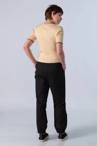 Blusa canelada com manga
