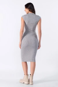 Vestido malha midi gola alta