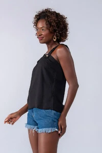 Blusa regata elastico na alca botao