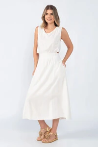 Vestido midi com elastico recorte nas costas