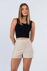 Shorts liso cintura alta