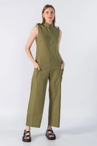 Macacao ziper frontal bolso cargo