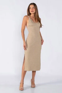 Vestido decote V alça em lurex
