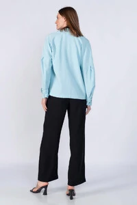 Camisa em viscose detalhe punho