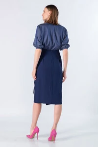 Saia midi em viscose com bolso e faixa