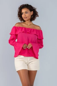 Blusa em crepe manga longa ombro a ombro