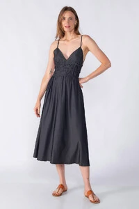 Vestido midi com transpasse nas costas
