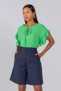 Blusa crepe detalhe em babados