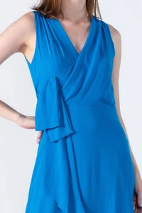 Vestido longo decote transpassado