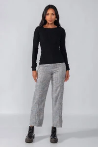 Blusa canelada decote quadrado