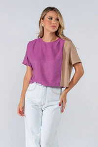 Blusa cropped bicolor viscose ampla