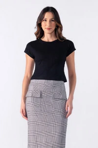 Blusa cropped basica canelada