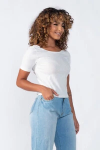 Blusa canelada detralhe costas