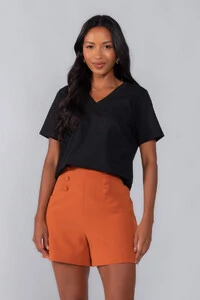Blusa linho decote em v