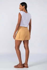 Shorts saia cargo forrado em poliester