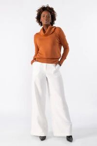Blusa cacharrel detalhe canelado
