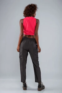 Blusa cropped moletinho com elastico