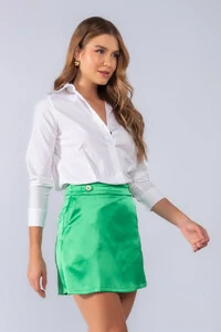 Shorts saia acetinado