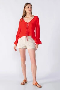 Blusa manga bufante amarracao frontal