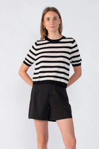 Blusa listrada manga curta