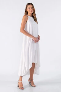 Vestido longo com decote nas costas
