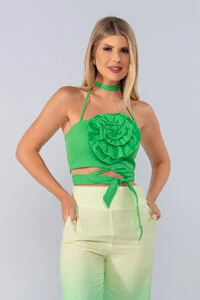 Top linho com flor e amarracao