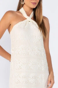 Vestido longo rendado com amarracao
