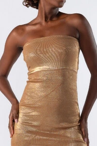 Vestido midi canelado tomara que caia
