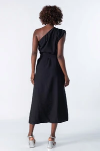 Vestido midi um ombro amplo