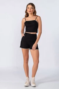 Cropped em linho com bordado