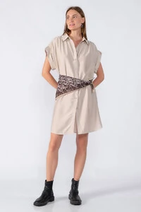 Chemise manga morcego com detalhe
