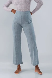 Calca pantacourt viscose nervura frente