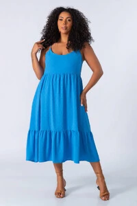 Vestido midi amplo com alcas