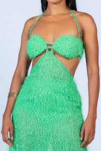 Vestido longo com recorte