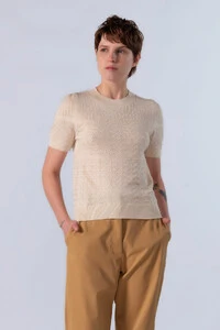 Blusa em viscose tecido trabalhado