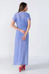 Vestido longo manga com fenda