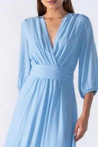 Vestido longo com decote em v