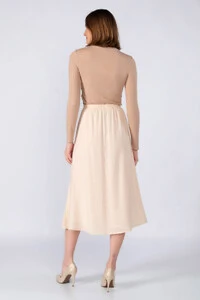 Saia midi em viscose elastico no cos