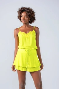Shorts viscose babado amarracao cos