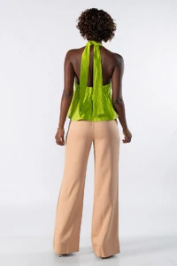Blusa de babado frente única