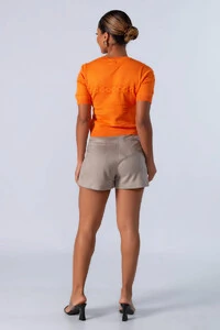 Blusa curta em viscose com texturas
