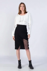 Blusa em viscose recorte manga