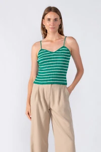 Blusa em tricot listrada