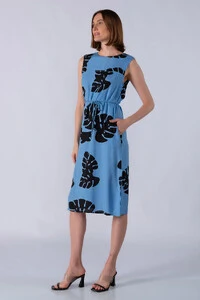 Vestido midi em viscose estampa tropical