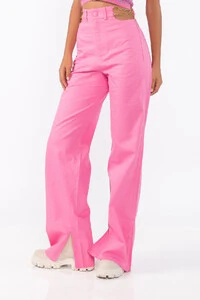 Calca sarja wide leg recorte e corrente no cos