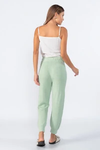 Calca jogger com cordao
