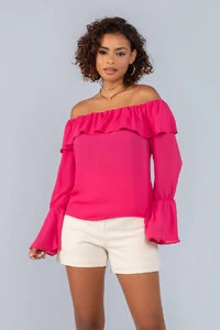 Blusa em crepe manga longa ombro a ombro